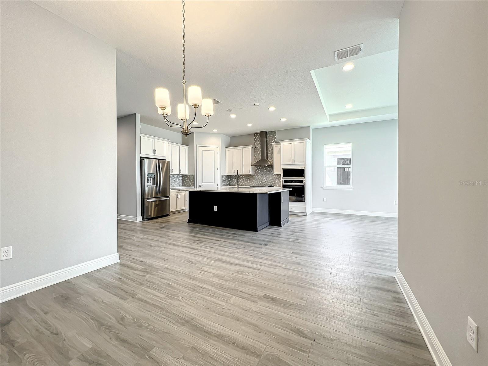 LAUREATE PARK PH 1 PRCL N-3 - Residential Lease