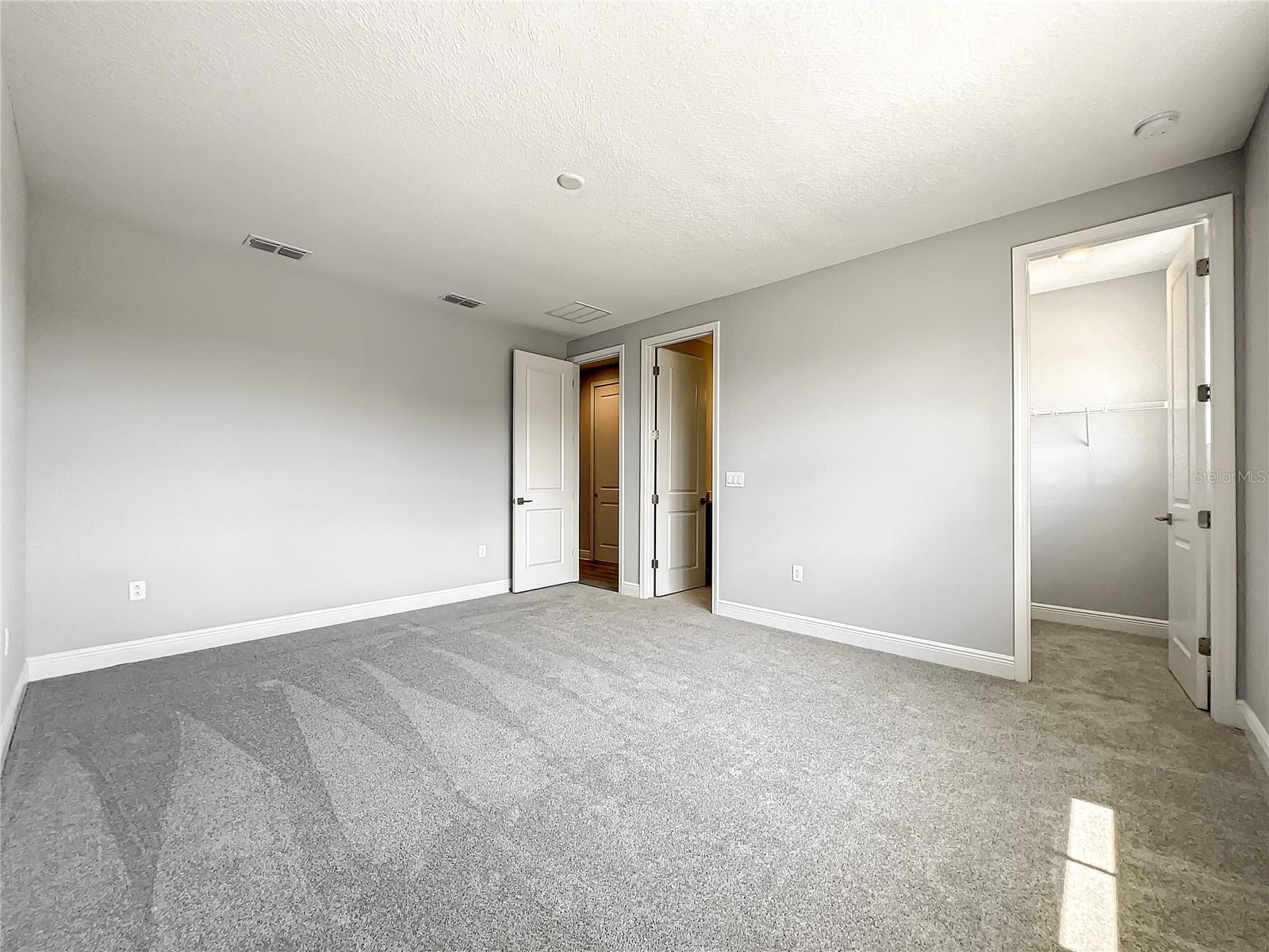 LAUREATE PARK PH 1 PRCL N-3 - Residential Lease