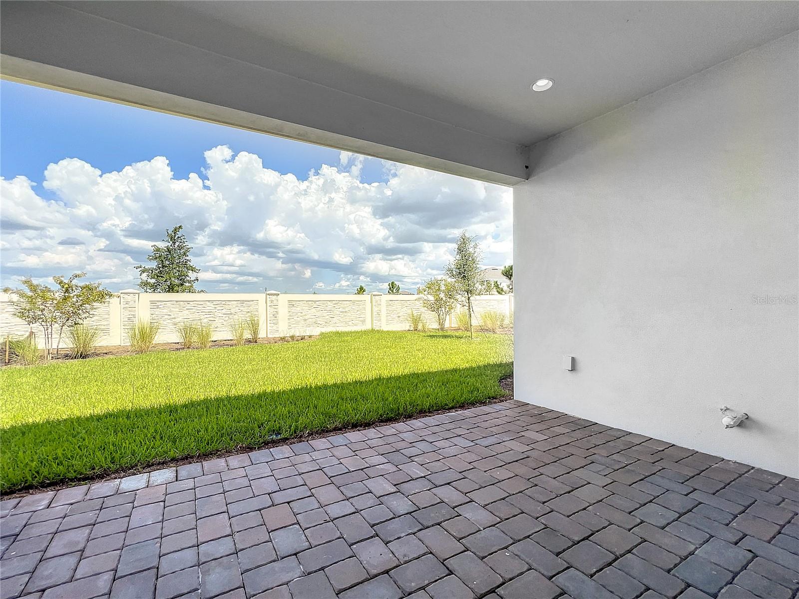 LAUREATE PARK PH 1 PRCL N-3 - Residential Lease