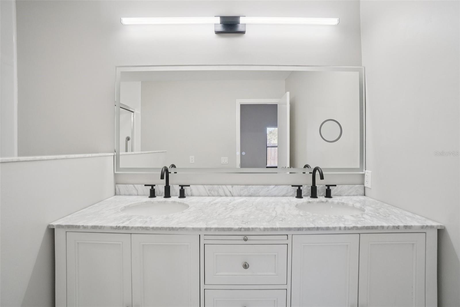 HIDDEN GROVE SUB - Residential