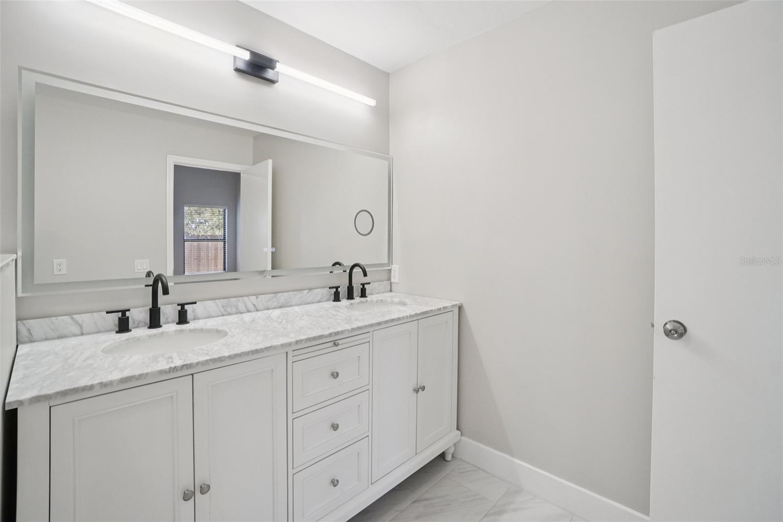 HIDDEN GROVE SUB - Residential