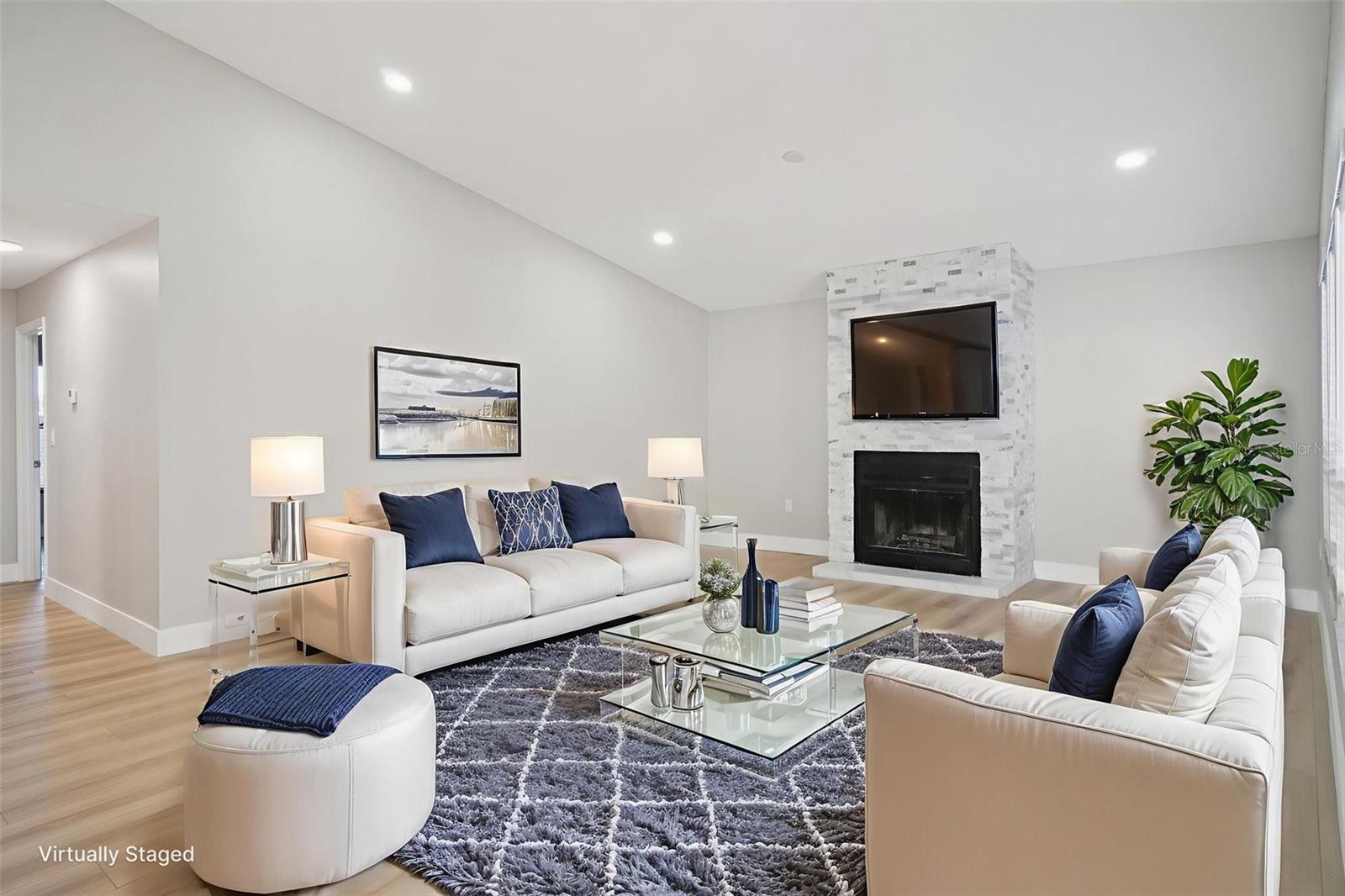 HIDDEN GROVE SUB - Residential