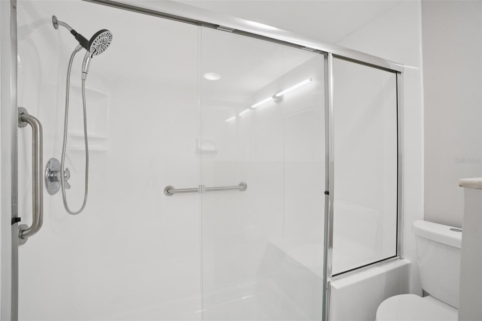 HIDDEN GROVE SUB - Residential