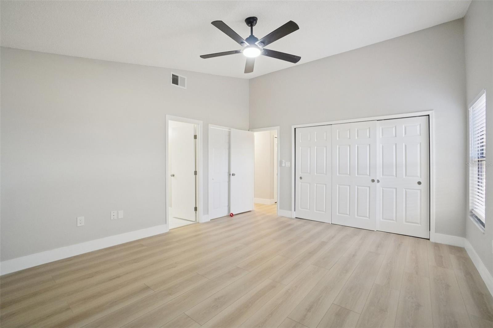 679 BONNIE BOULEVARD