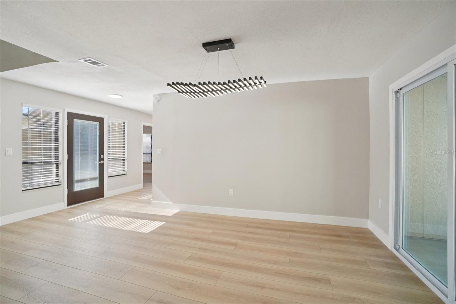 HIDDEN GROVE SUB - Residential