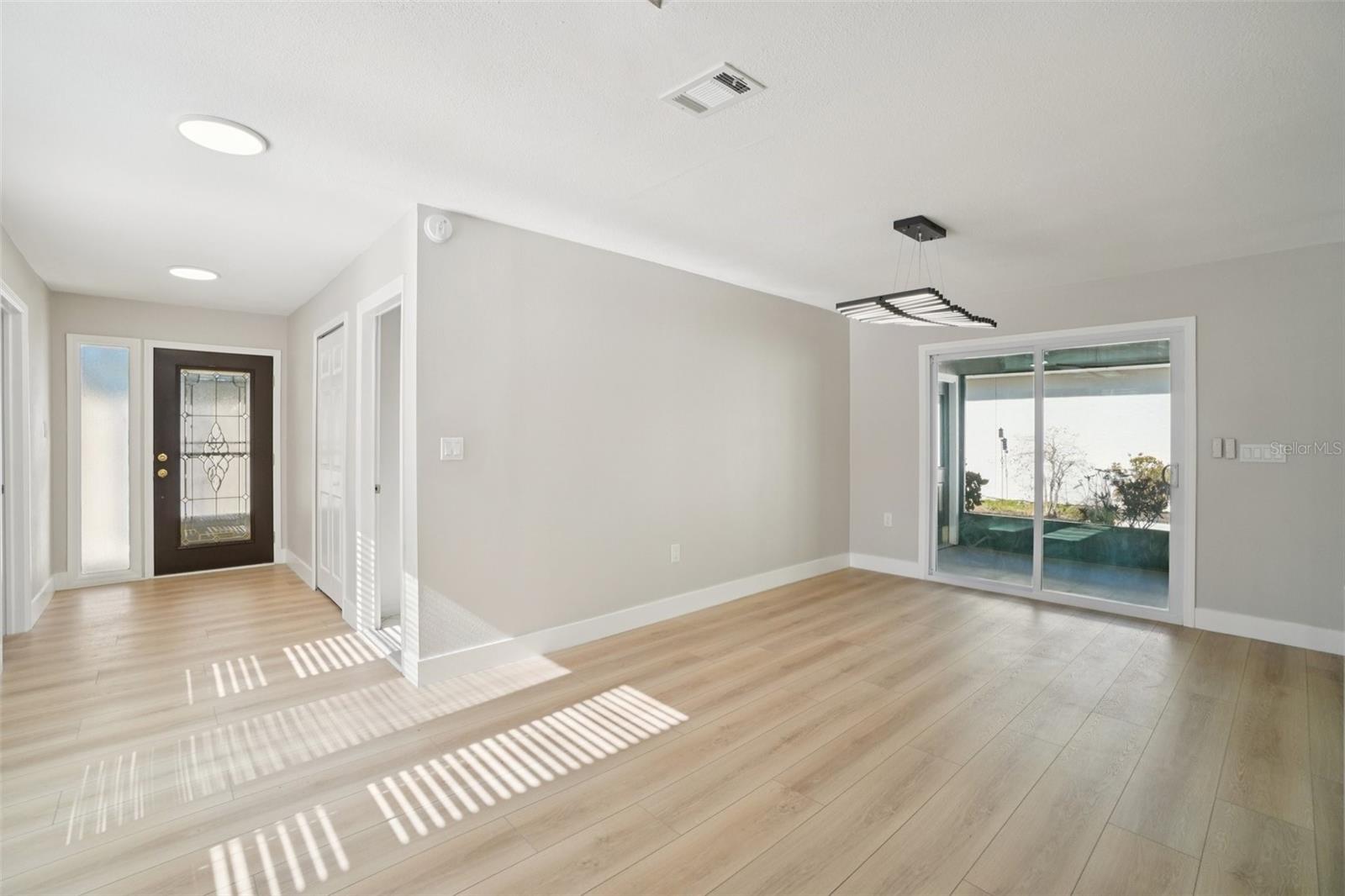 HIDDEN GROVE SUB - Residential