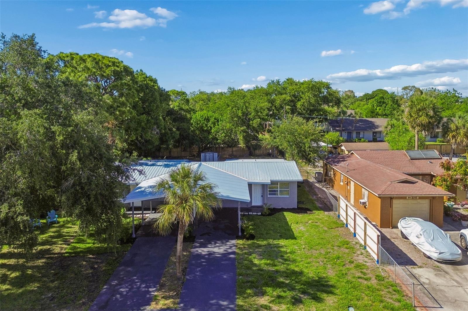 HOLIDAY HEIGHTS - Residential Income