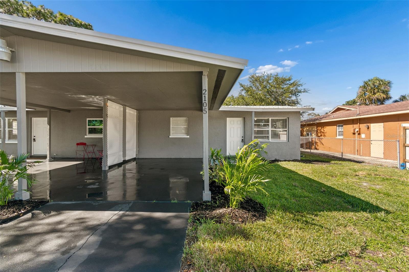 HOLIDAY HEIGHTS - Residential Income