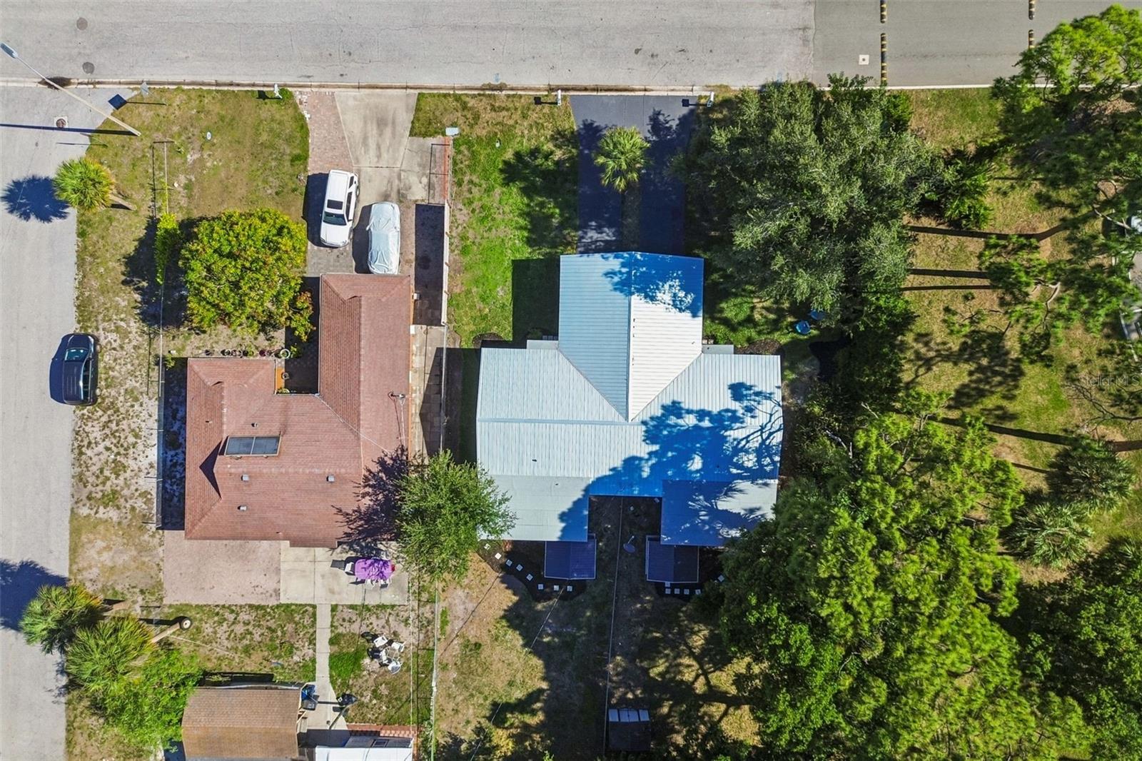 HOLIDAY HEIGHTS - Residential Income