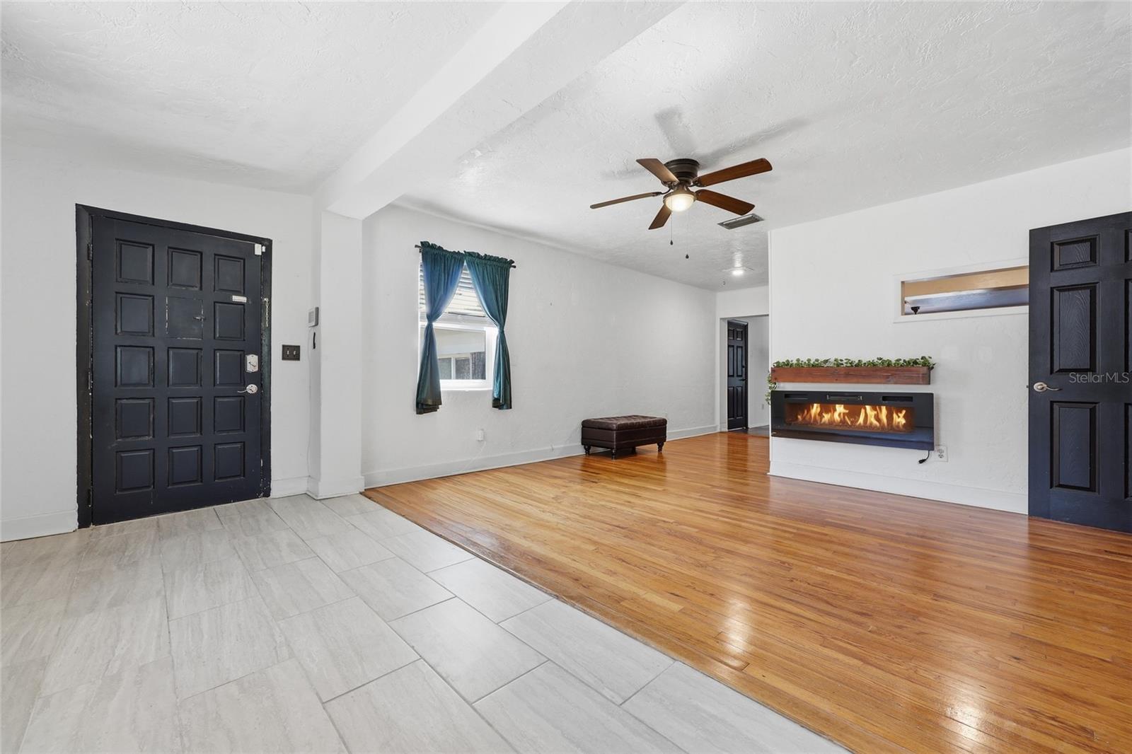 1334 NE 9TH ST, STREET