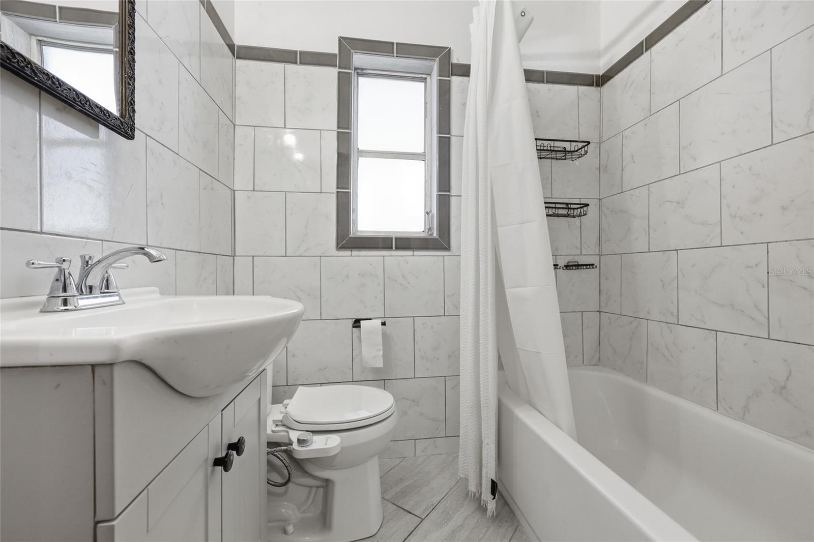 HIGHLAND COURT #1 - Residential