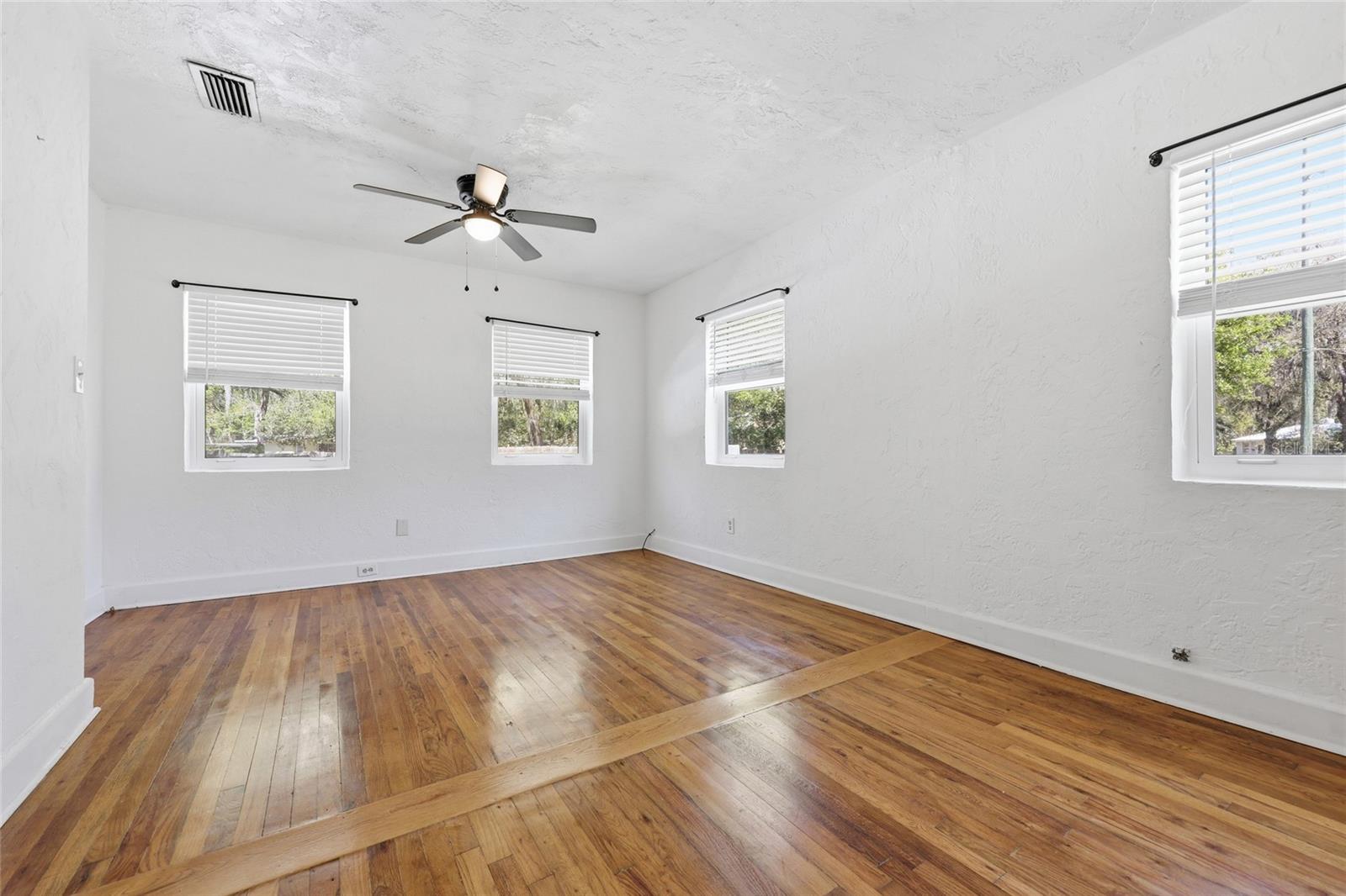 HIGHLAND COURT #1 - Residential