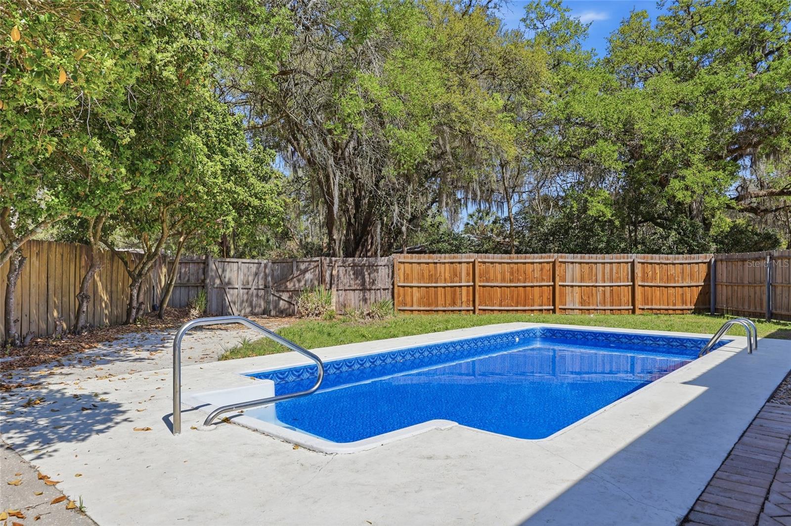 HIGHLAND COURT #1 - Residential