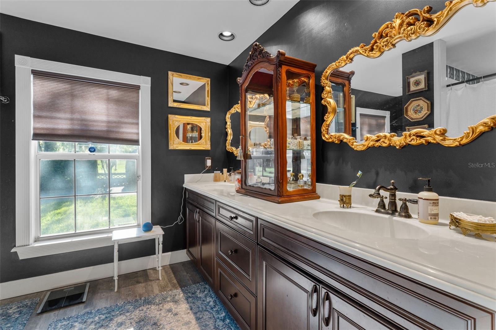 EMERY HEIGHTS - Residential