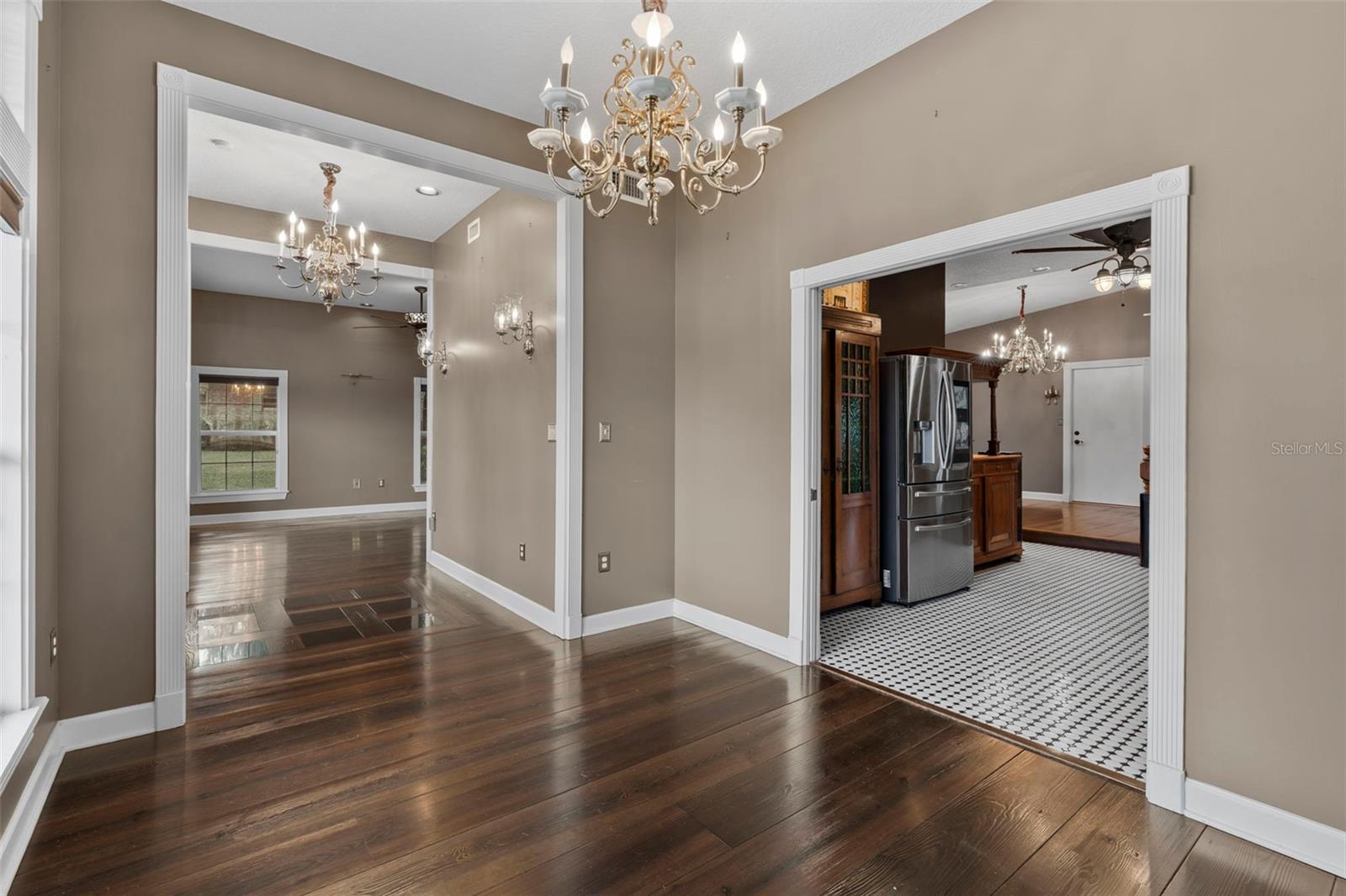 EMERY HEIGHTS - Residential