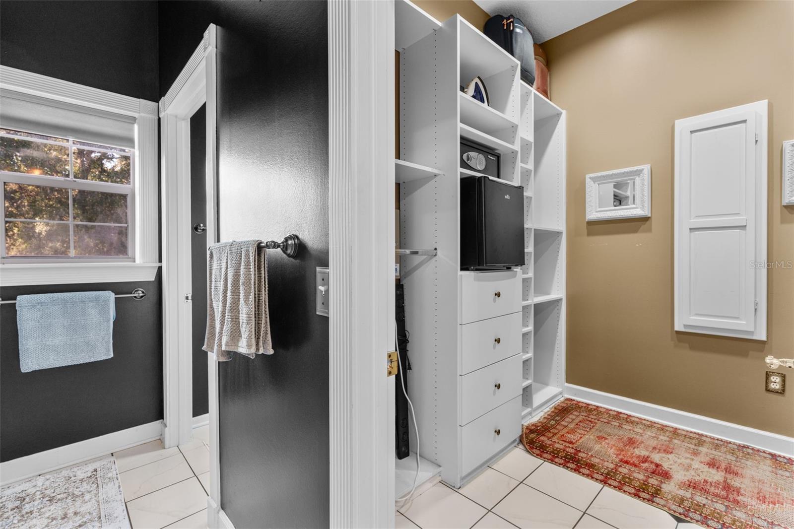 EMERY HEIGHTS - Residential