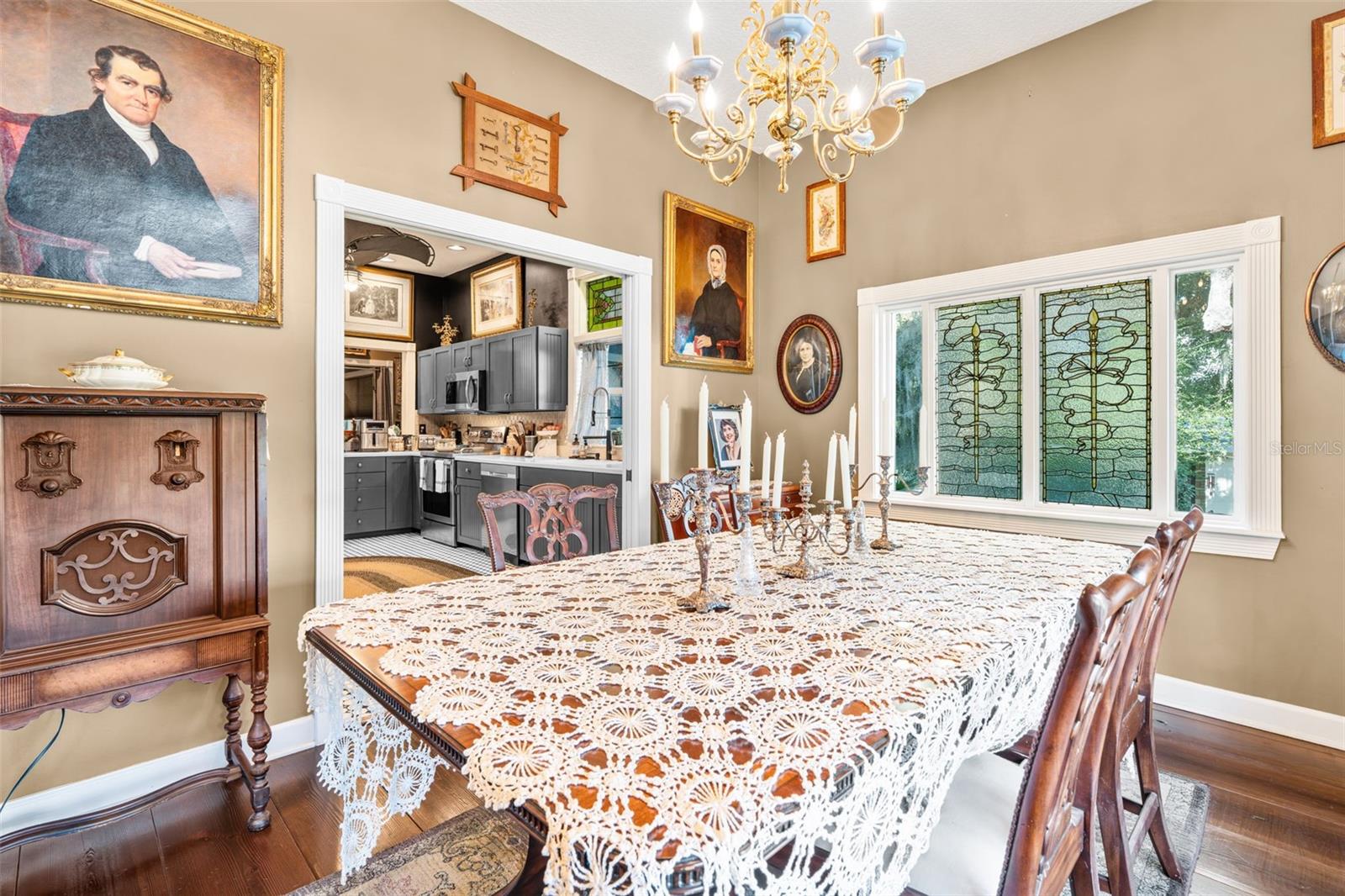 EMERY HEIGHTS - Residential