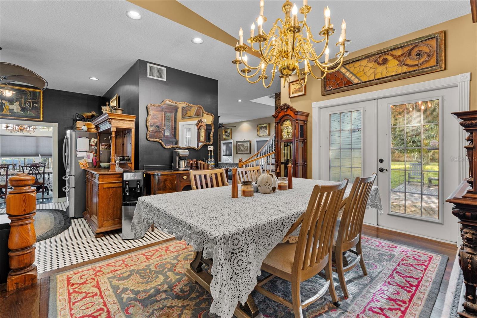 EMERY HEIGHTS - Residential