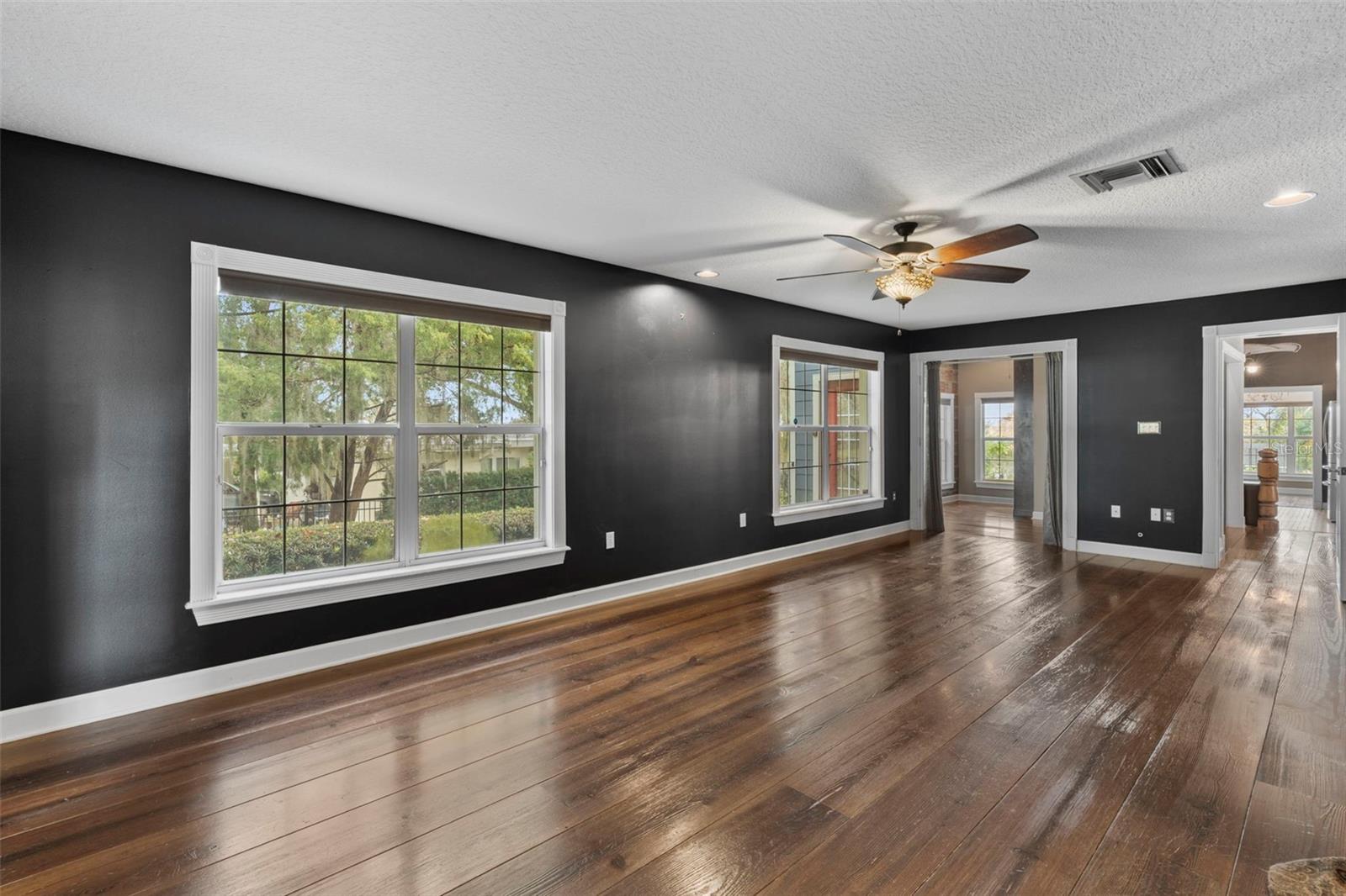 EMERY HEIGHTS - Residential