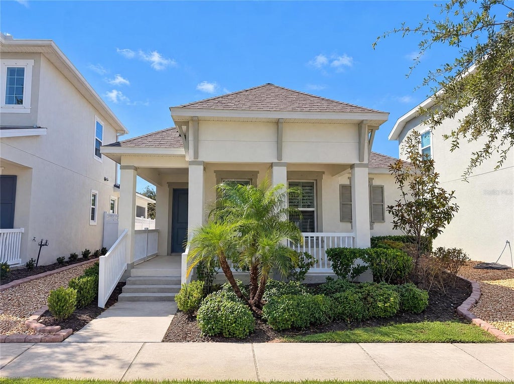 Photo of 724 Winterside Drive, Apollo Beach, FL 33572 (MLS # O6452338)