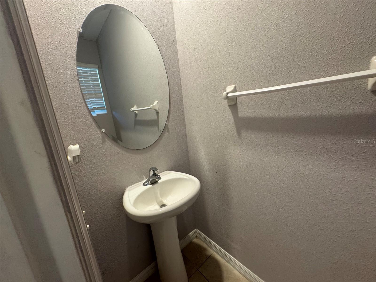 DISTRICT/BLOOMINGDALE - Residential