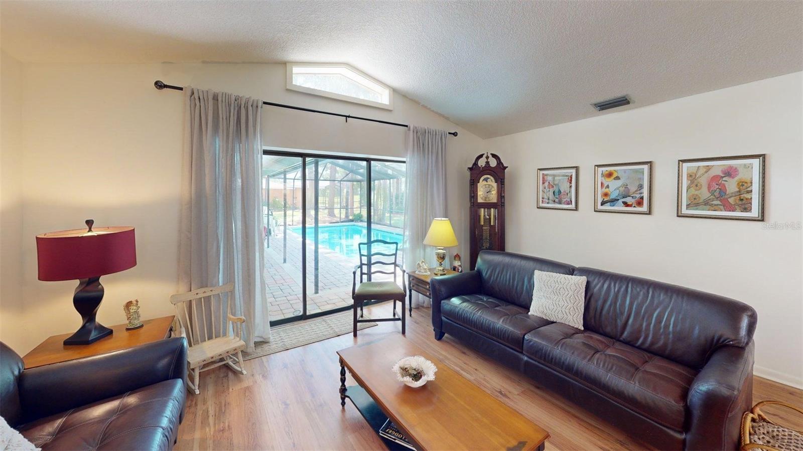 TARPON WOODS THIRD ADD - Residential