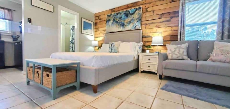 BROOKLAWN - Residential