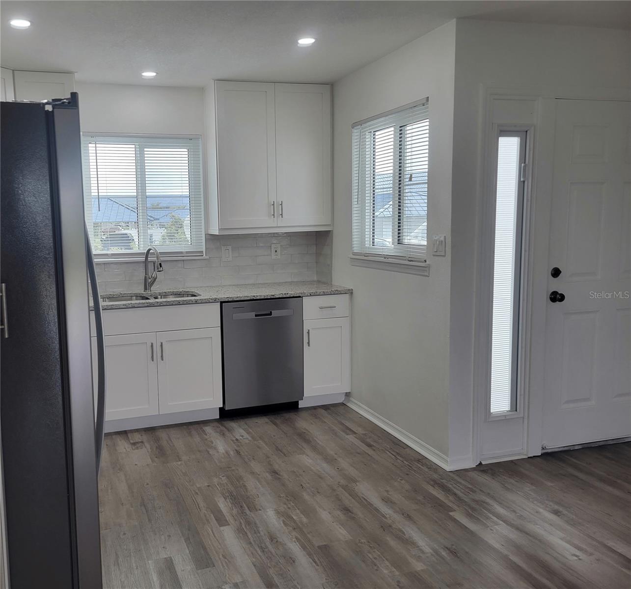 957 SANDPIPER CIRCLE 0