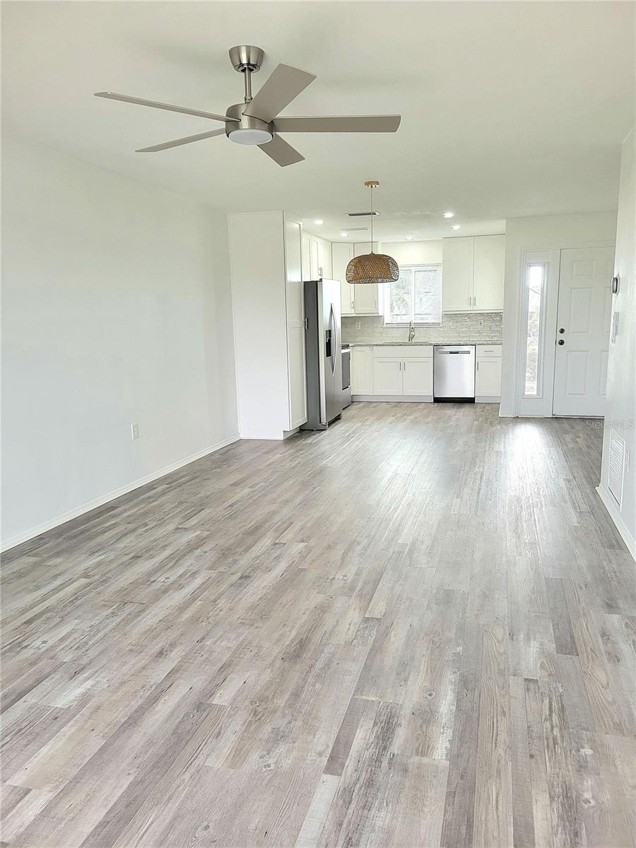 957 SANDPIPER CIRCLE 0