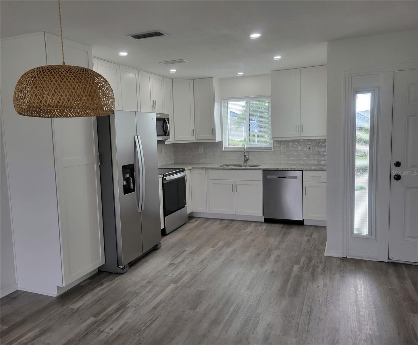957 SANDPIPER CIRCLE 0