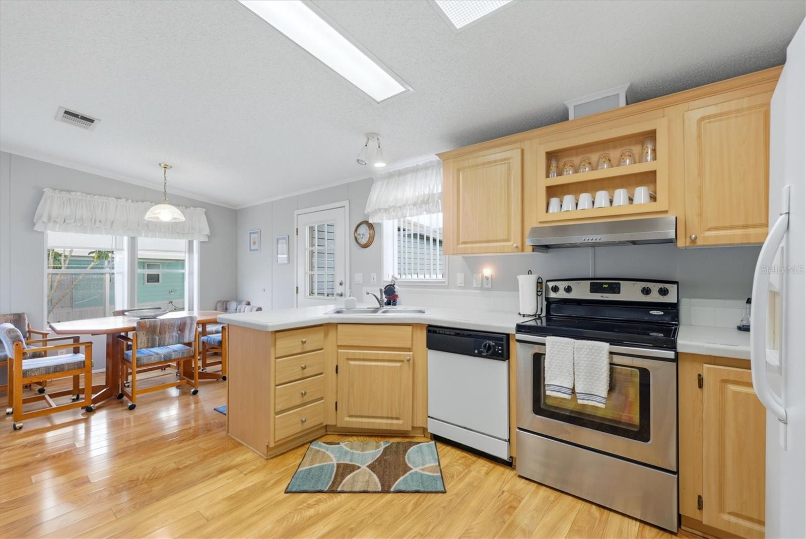 8479 GULL DRIVE
