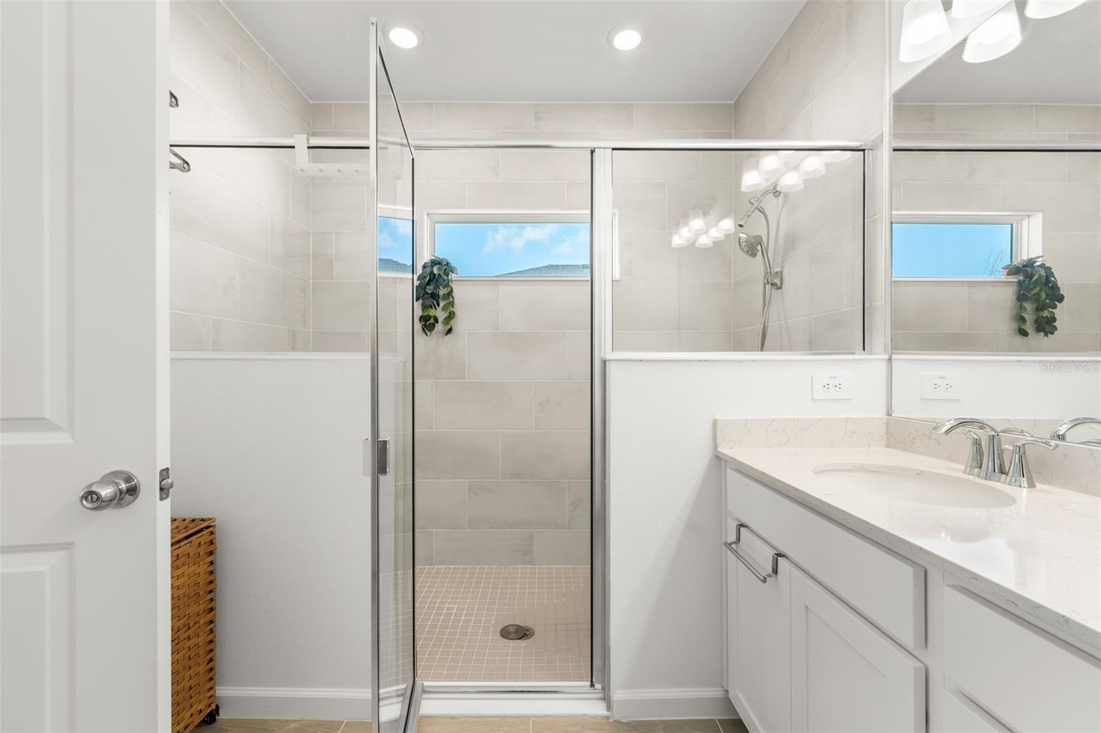 COUNTRY LANE ESTATES - Residential