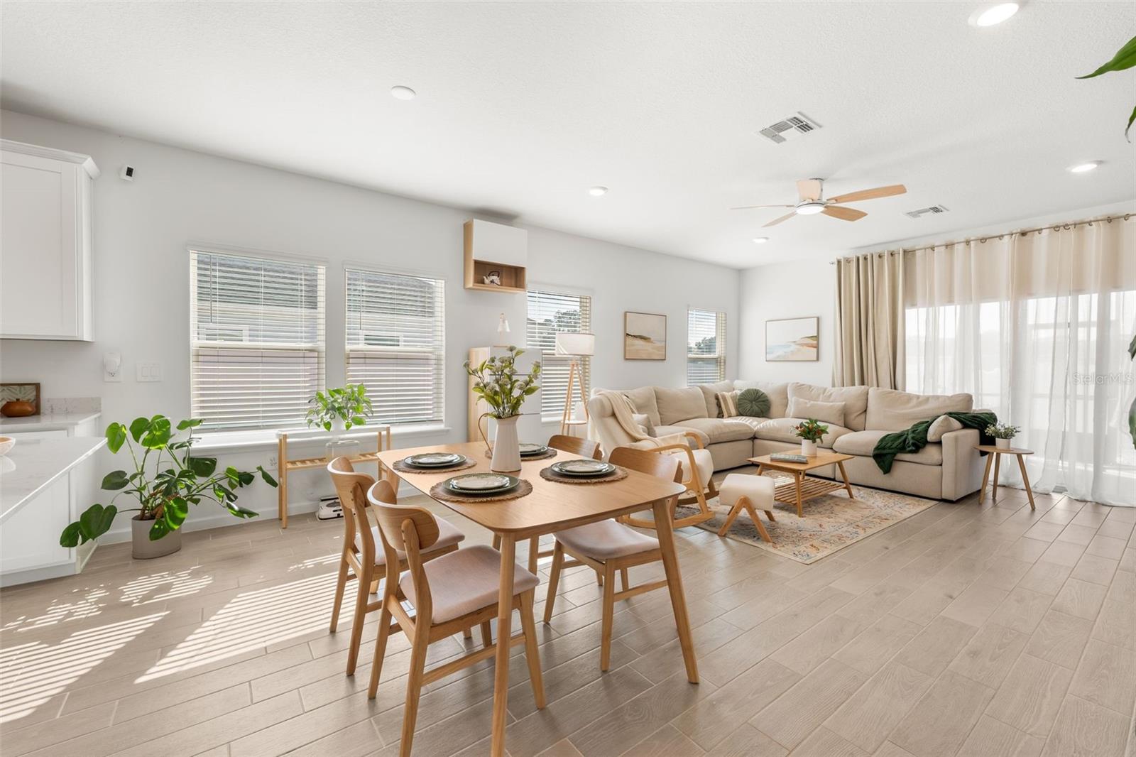 COUNTRY LANE ESTATES - Residential