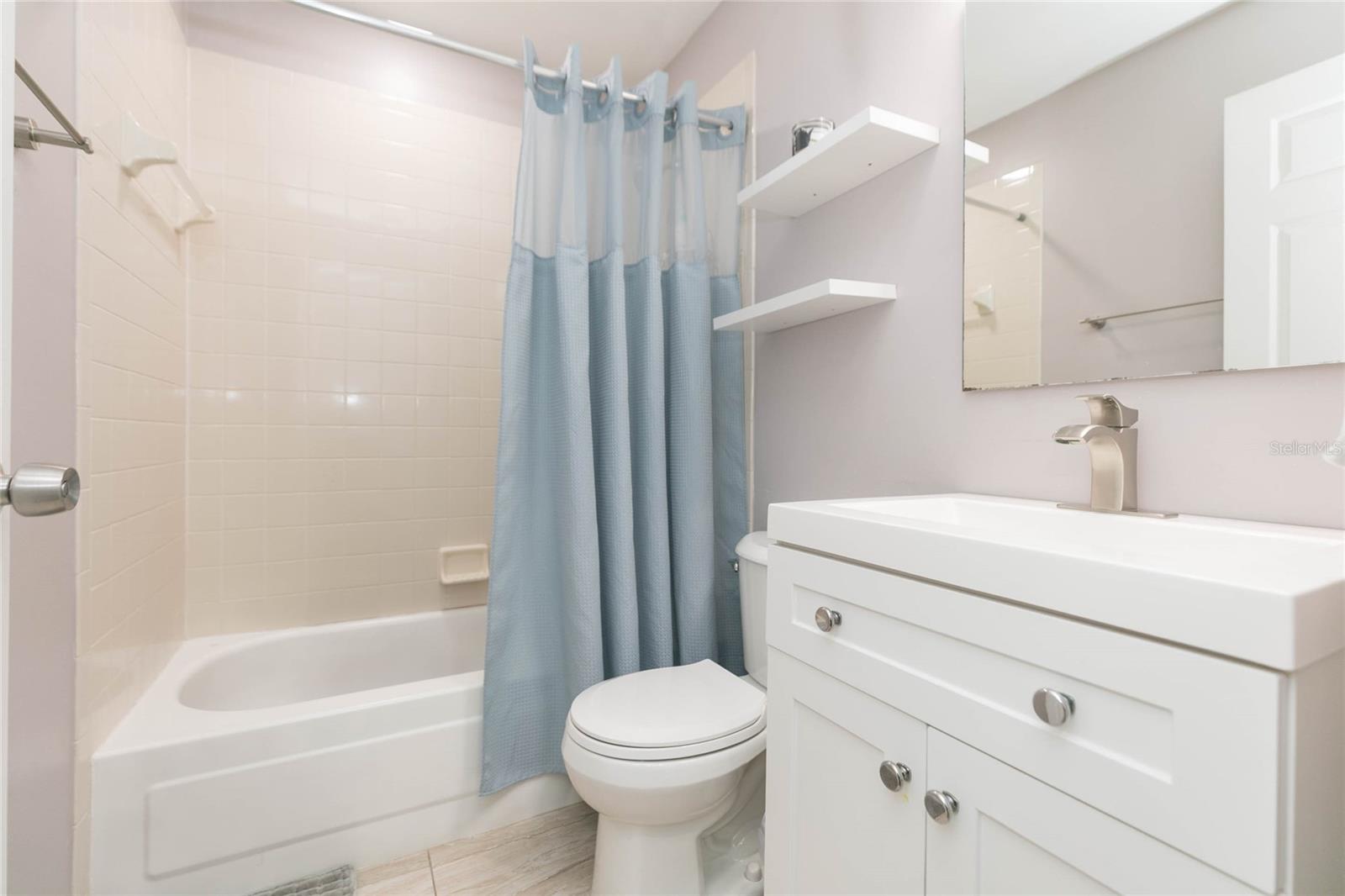 WINDHORST VILLAGE - Residential