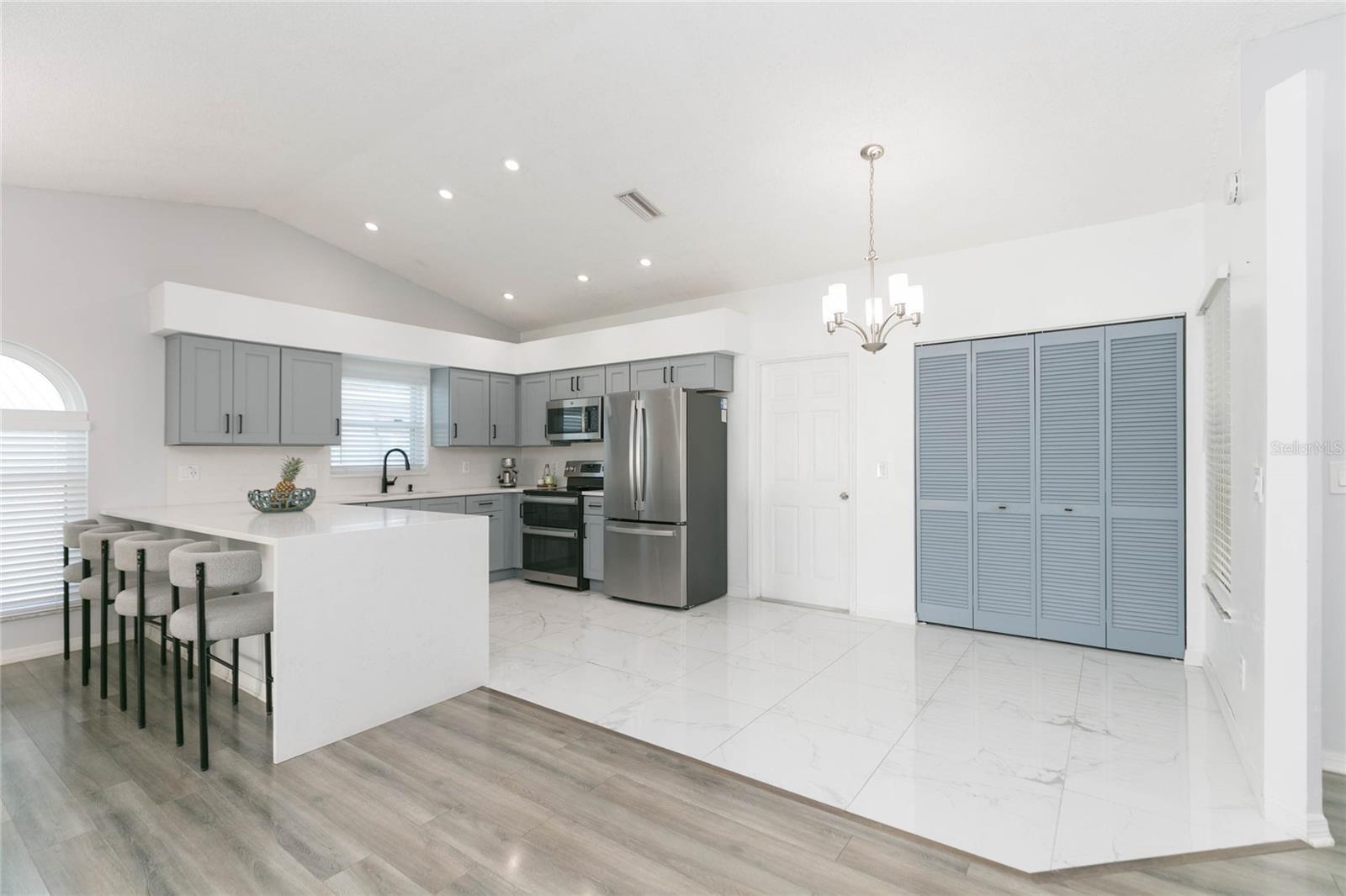 WINDHORST VILLAGE - Residential