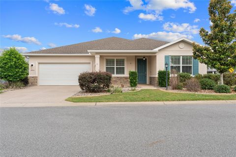 Photo of 8865 SW 100th Avenue, Ocala, FL 34481 (MLS # OM724540)