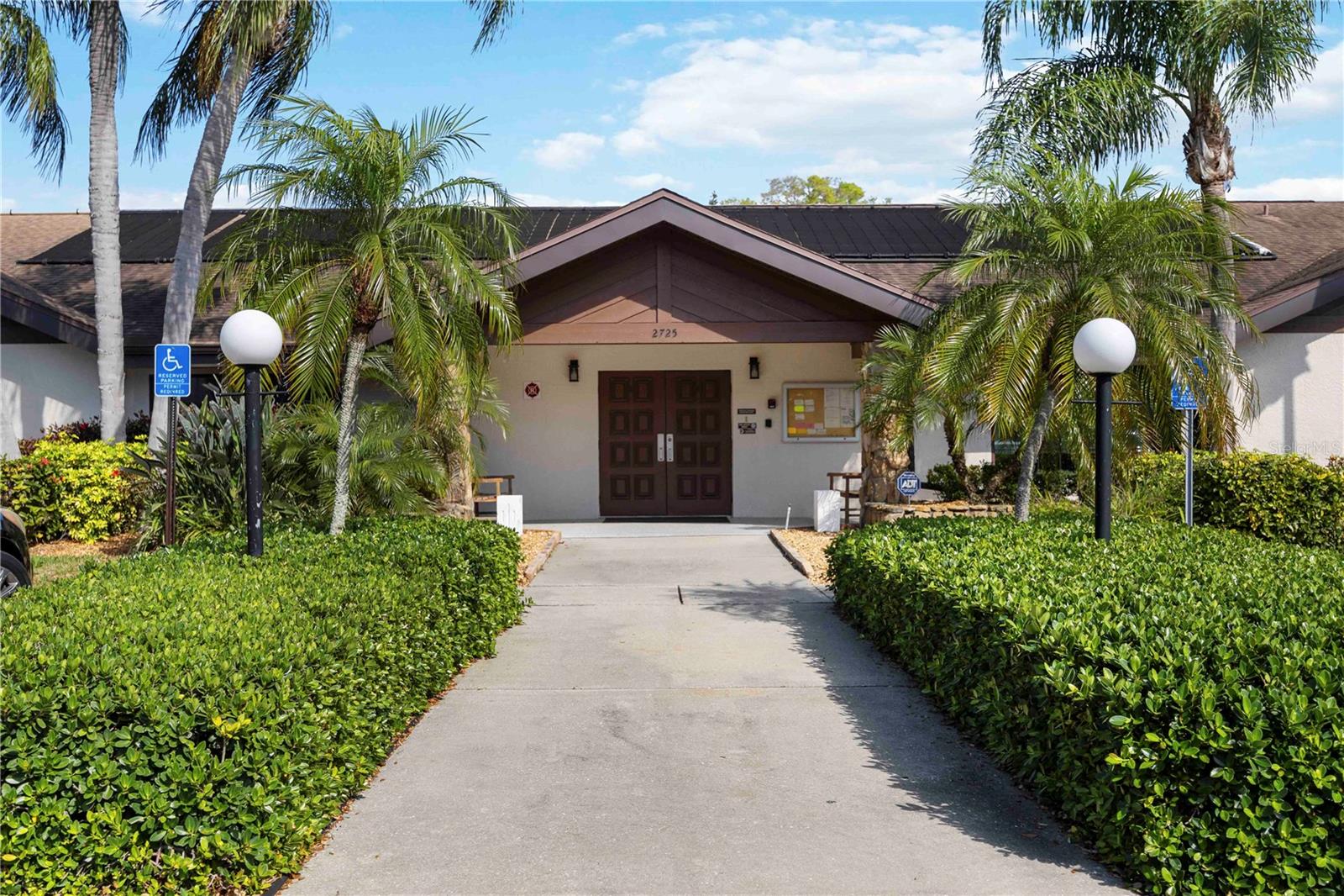 COUNTRY VILLAGE SEC 11 - Residential