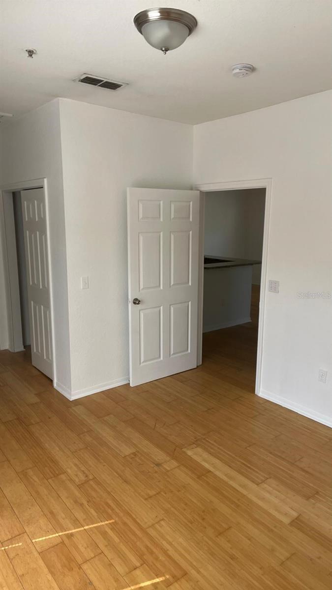 FOUNTAINS/METRO WEST - Residential