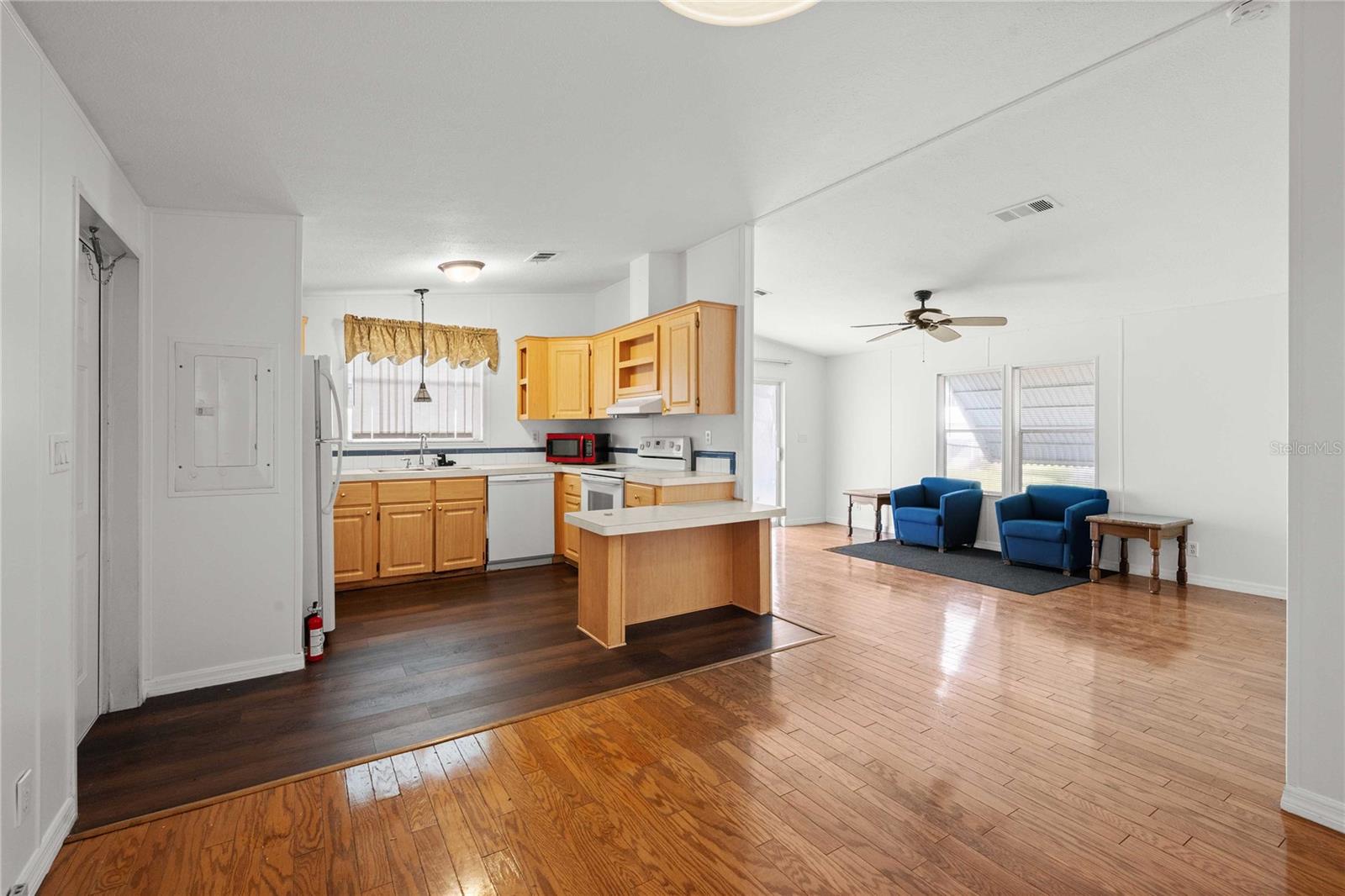 TIMBER LAKE ESTATES - Residential