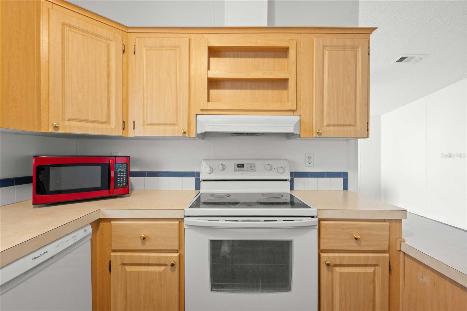 TIMBER LAKE ESTATES - Residential