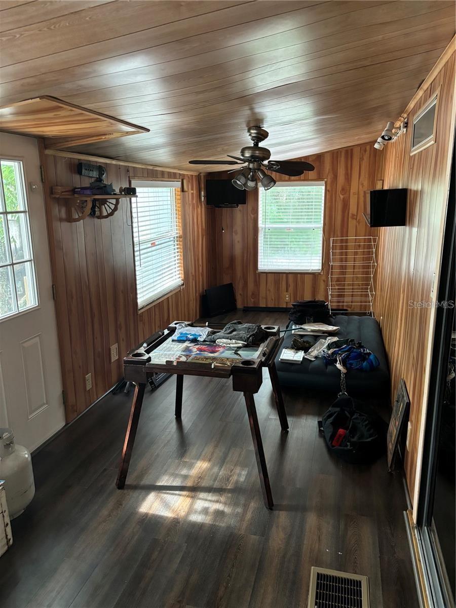 LAKE PIERCE RANCHETTES THIRD ADD - Residential