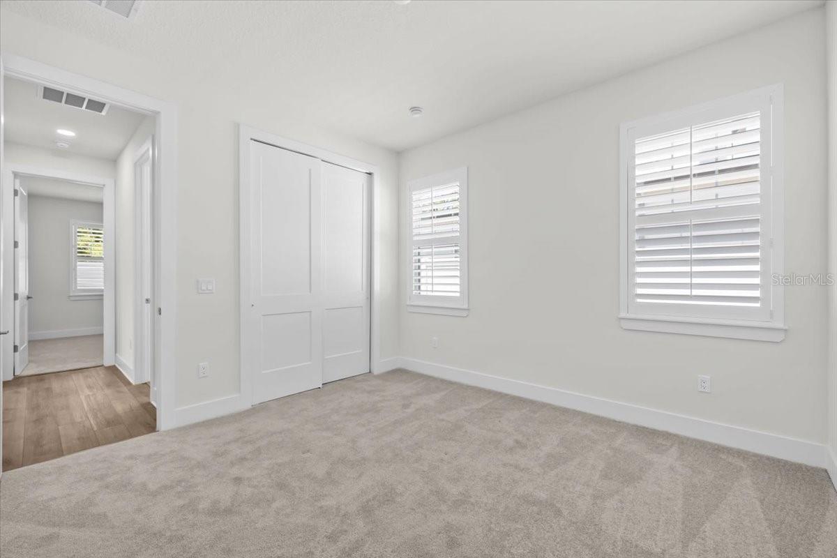 LAROCCA ESTATES - Residential