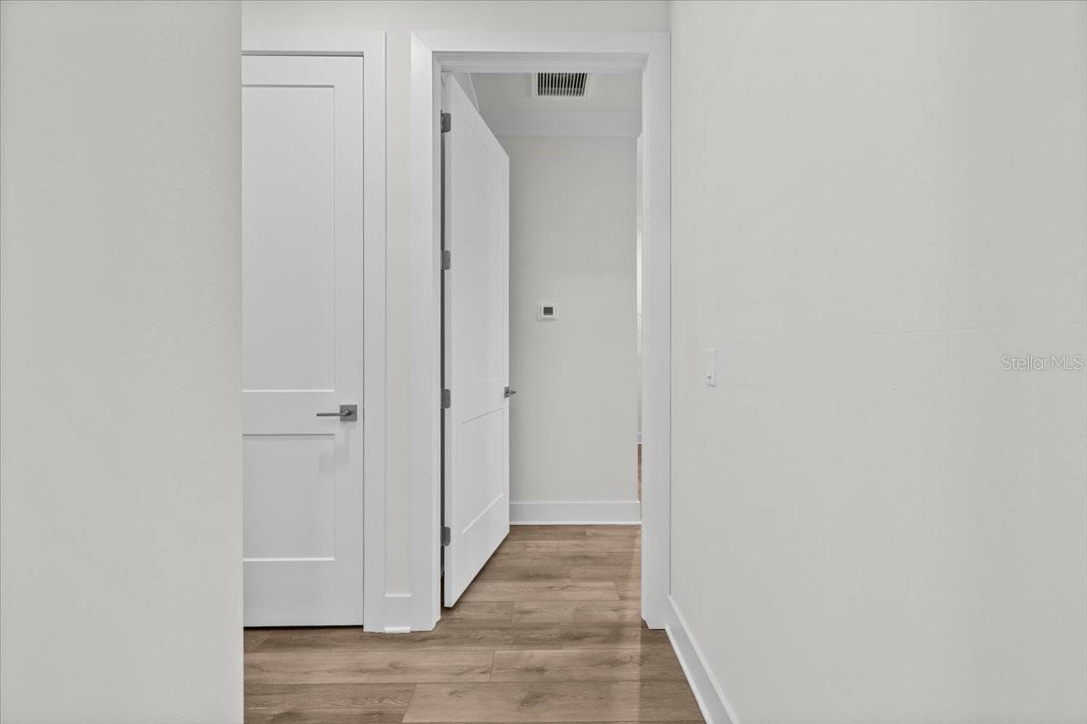 LAROCCA ESTATES - Residential