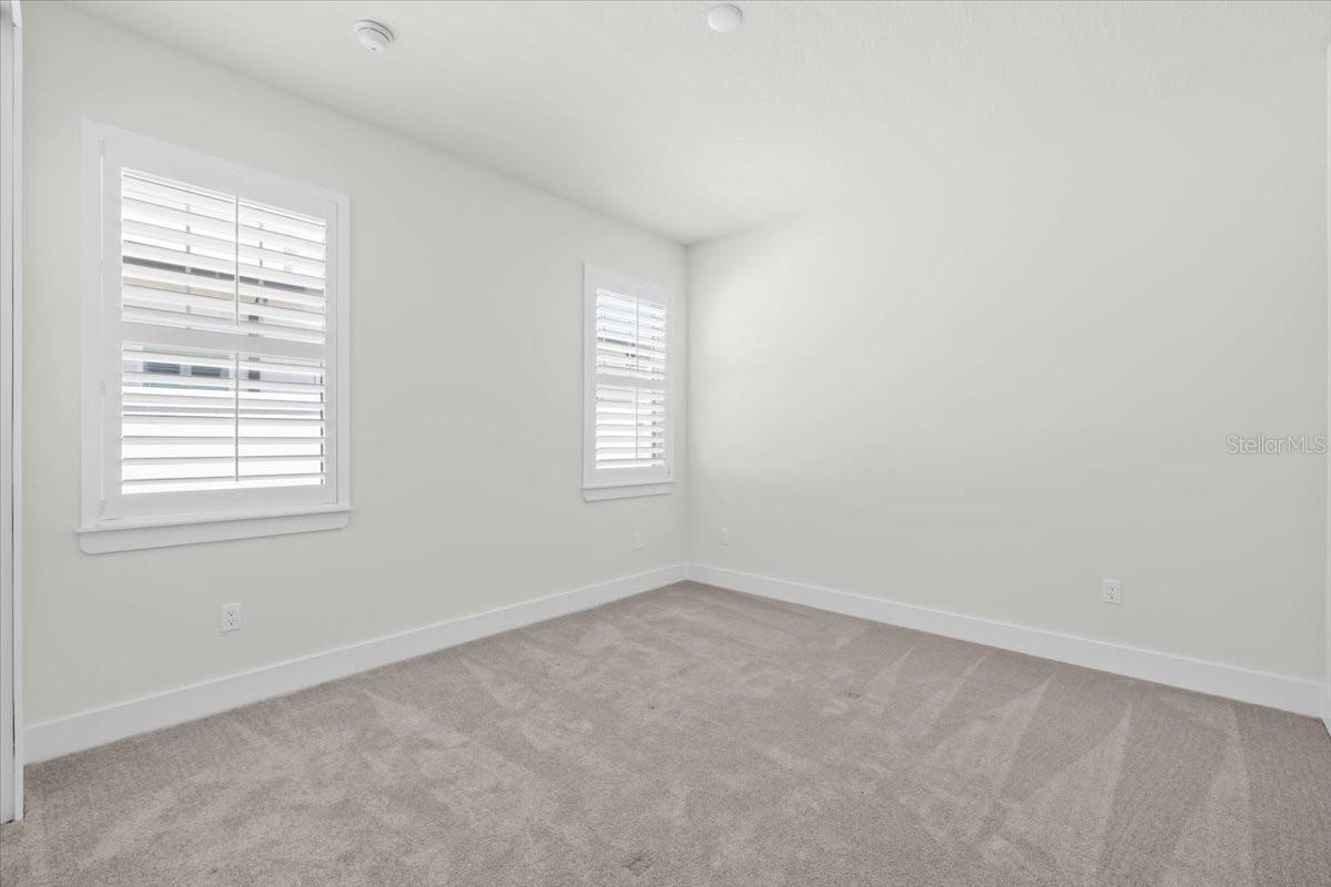 LAROCCA ESTATES - Residential