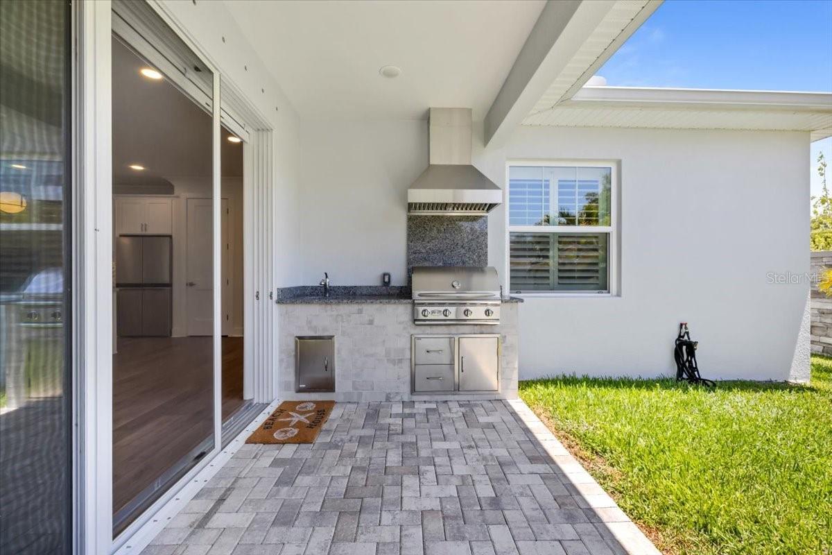 LAROCCA ESTATES - Residential