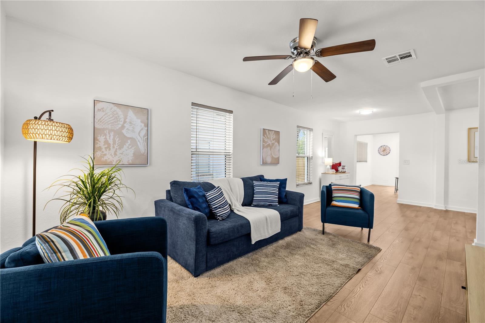 AZALEA GARDENS - Residential Lease