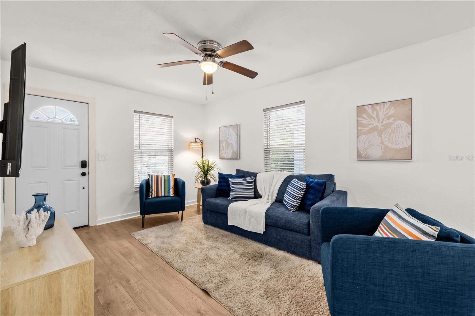 AZALEA GARDENS - Residential Lease