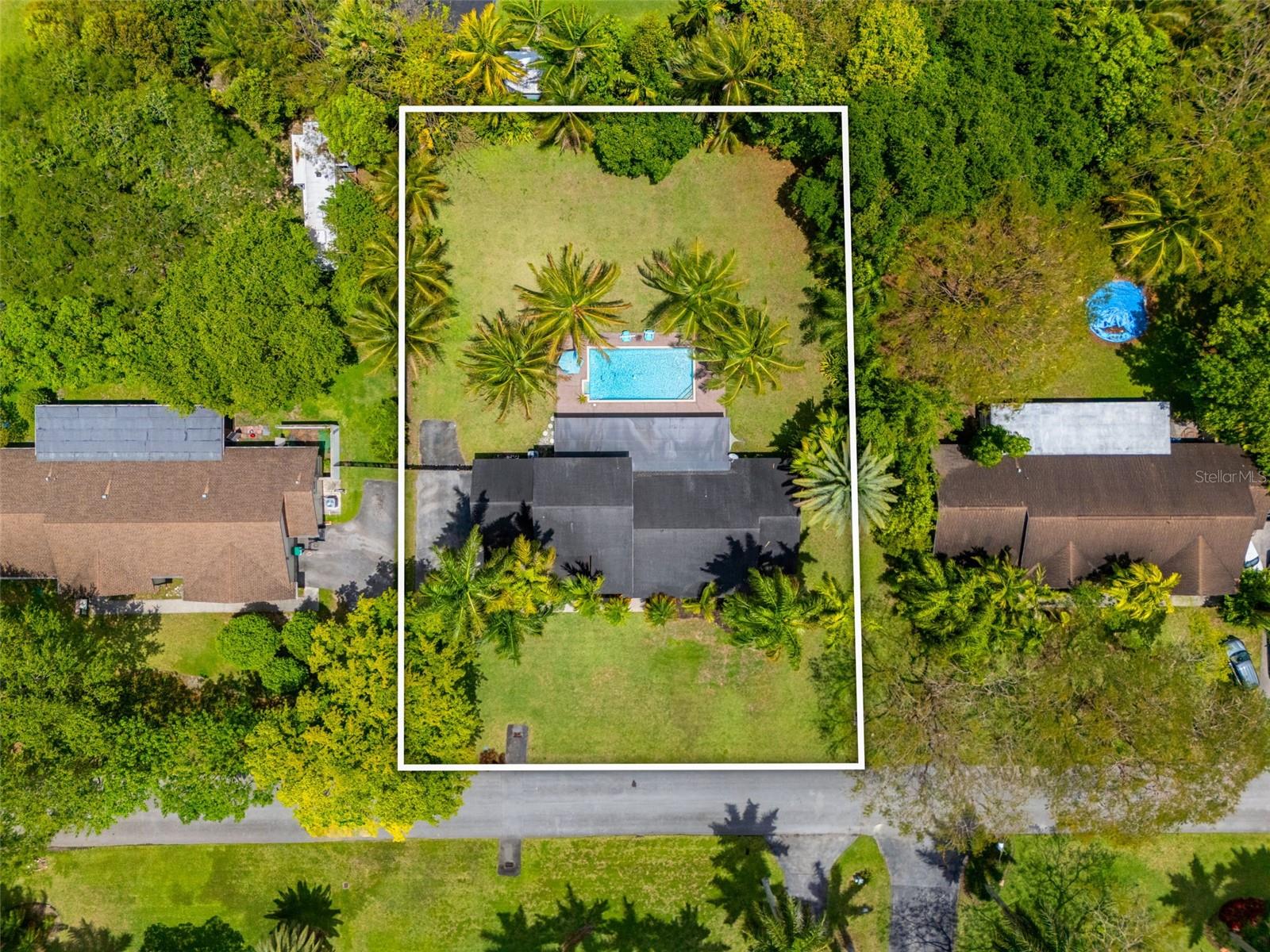KINGS GROVE - Residential