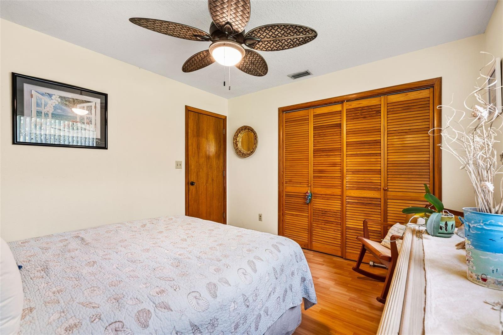 KINGS GROVE - Residential