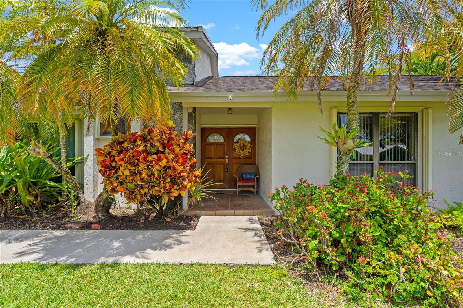 KINGS GROVE - Residential